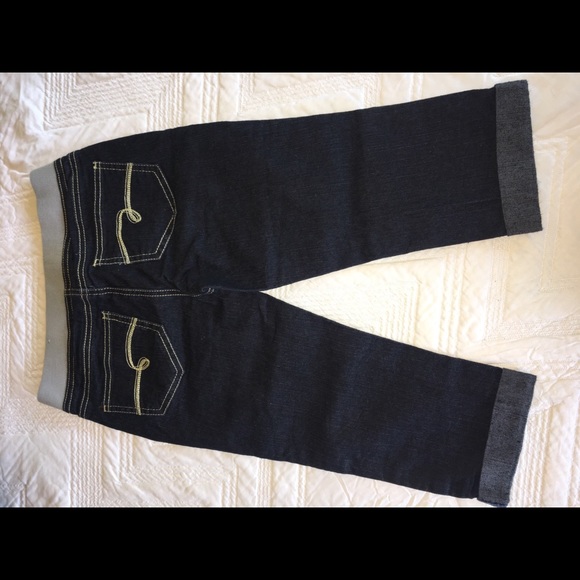 Capri Pants - Picture 2 of 2